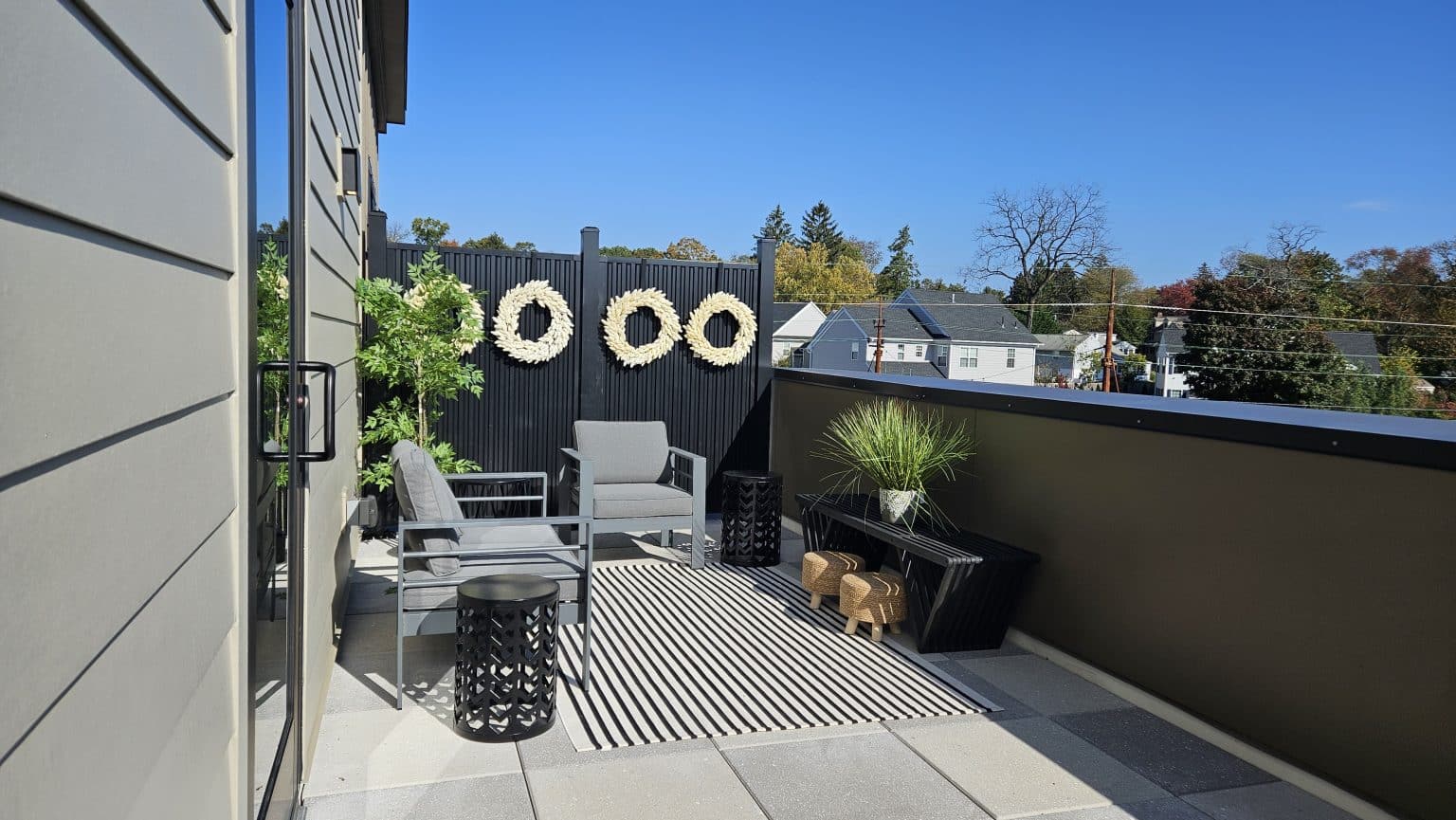 private deck